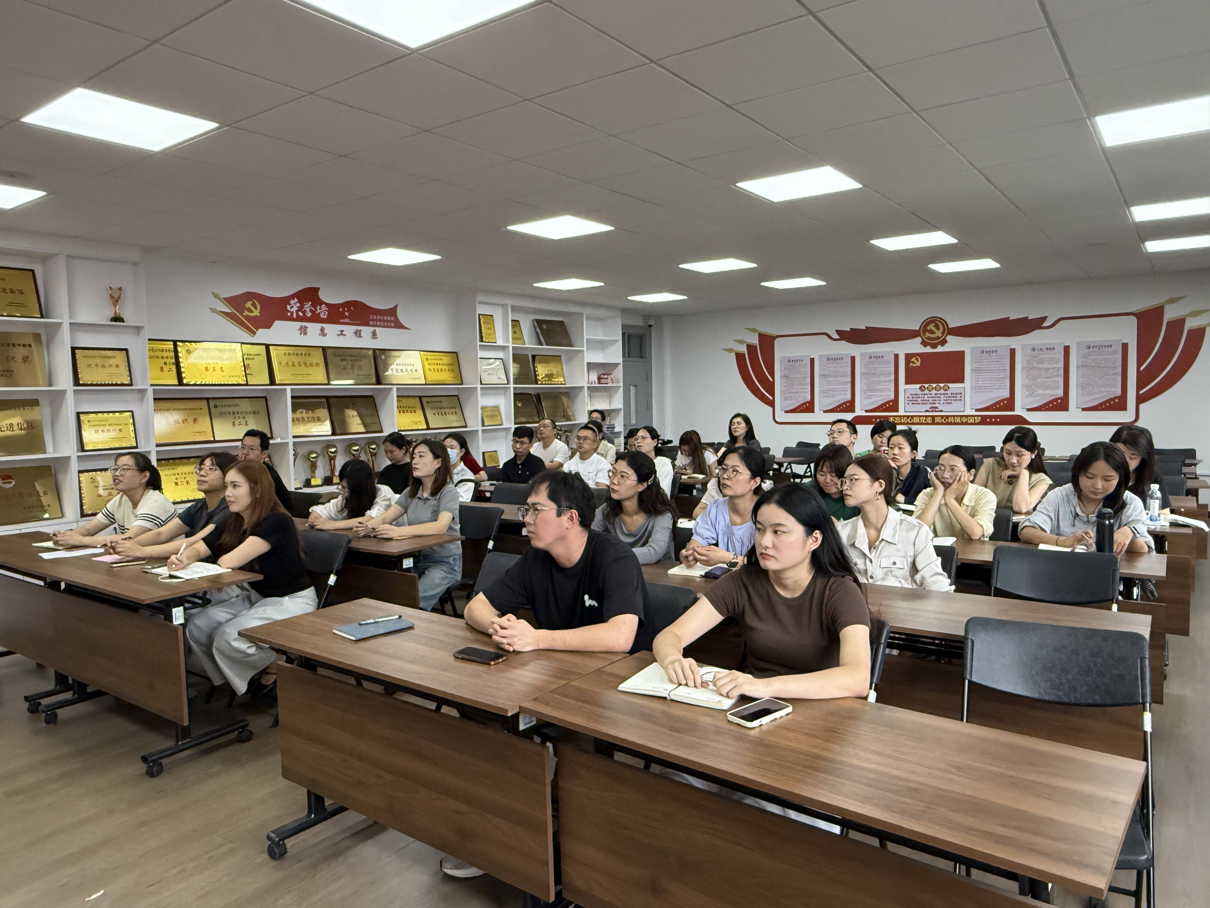 f0d4835efadbc92b1138aceba0748bb7_593c3b1b0645482b81e4ee7561466589