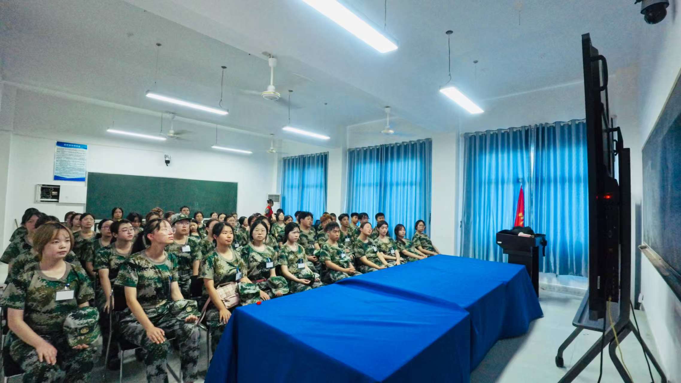 微信图片_20250903090233_176_230 微信图片_20250903090233_176_230