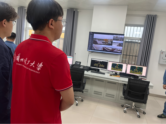 c38dc965-fdb0-46fe-9dbd-b696aededdfc