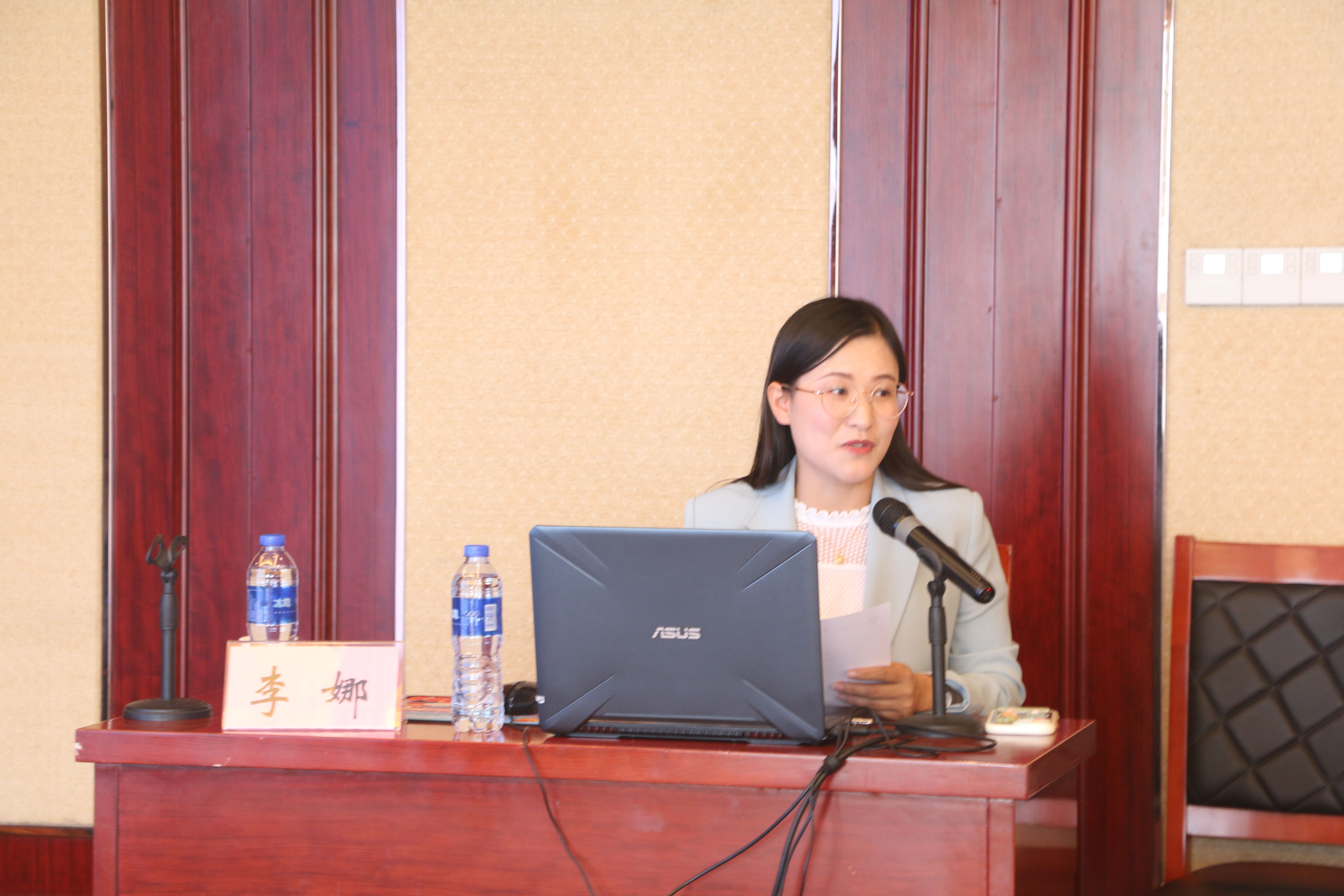 4e9d7d5dc6233d8c1aaadb4830d2c3a6