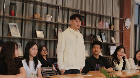 cdb3da51-0842-4a04-b942-ebeb6364e210