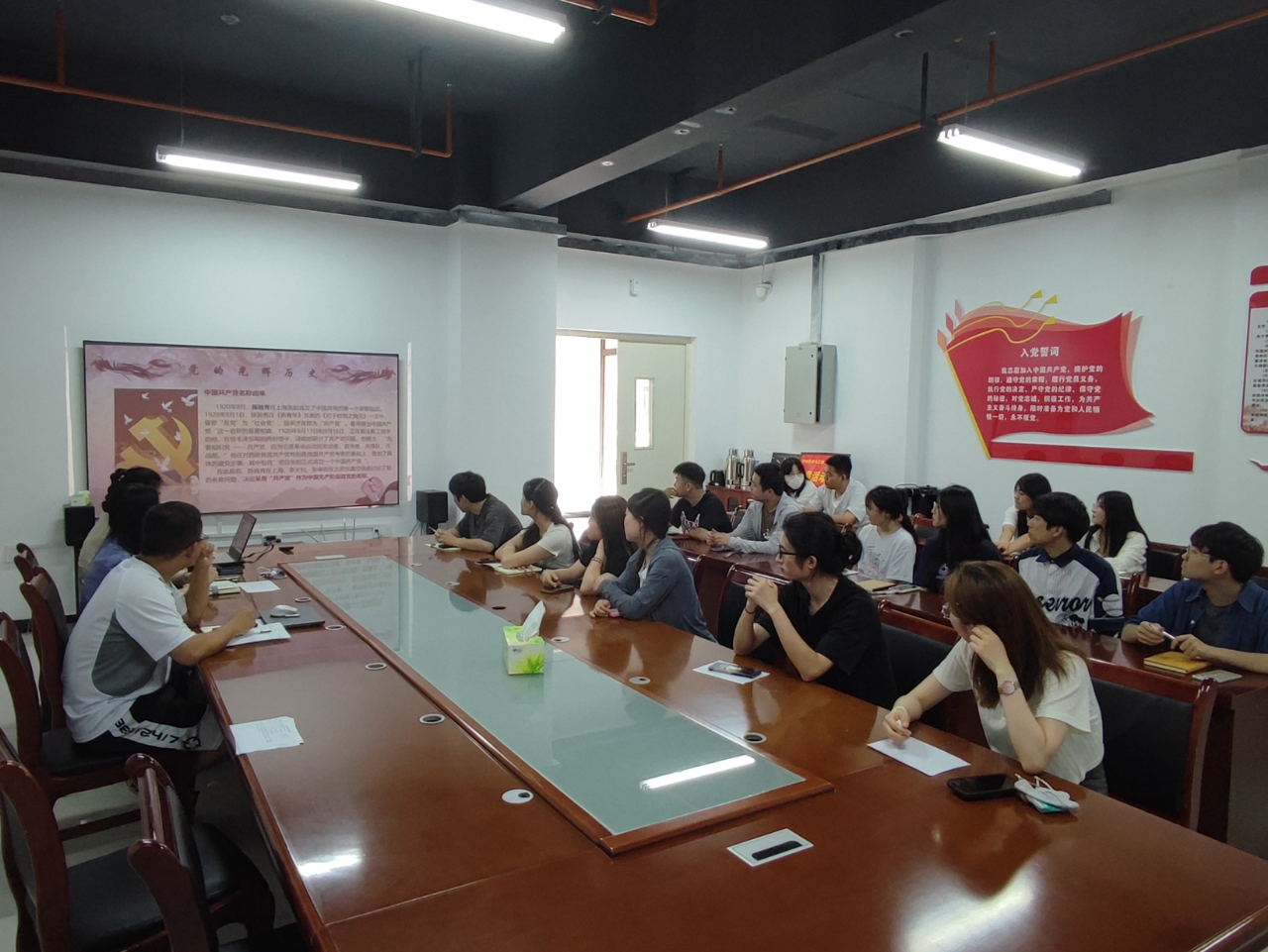 04917ed4f6d78b52cd1f3d495b58bf28