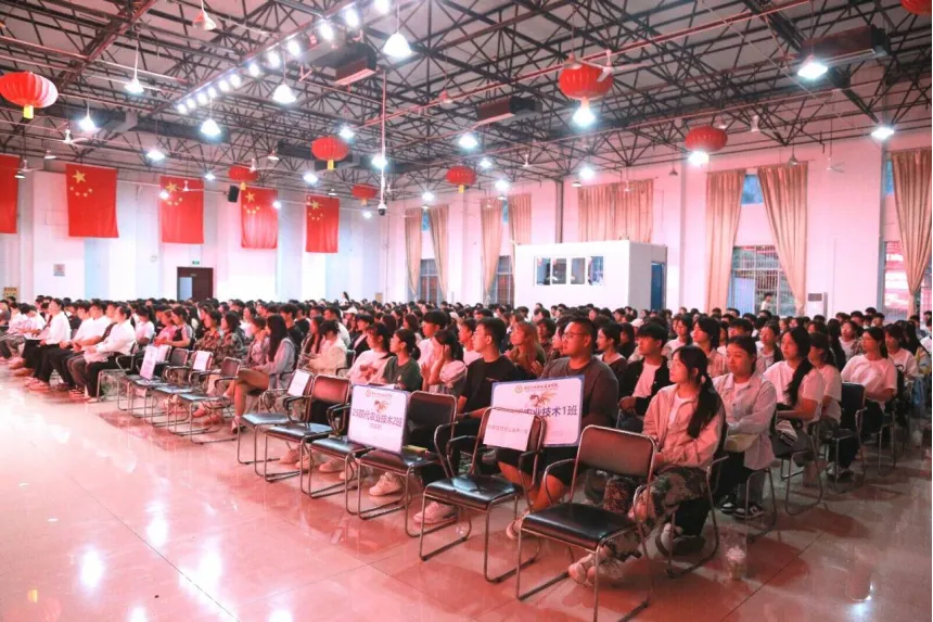微信图片_20250930102208_37_52