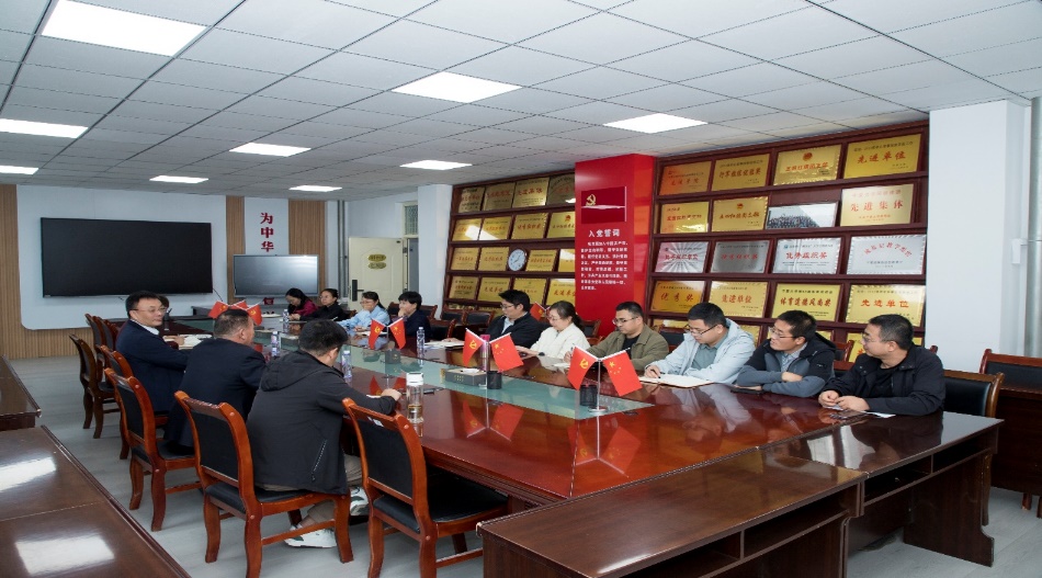 616CCD2E7DE14D8D5D1BF0FC305_D31C6524_30E75 616CCD2E7DE14D8D5D1BF0FC305_D31C6524_30E75