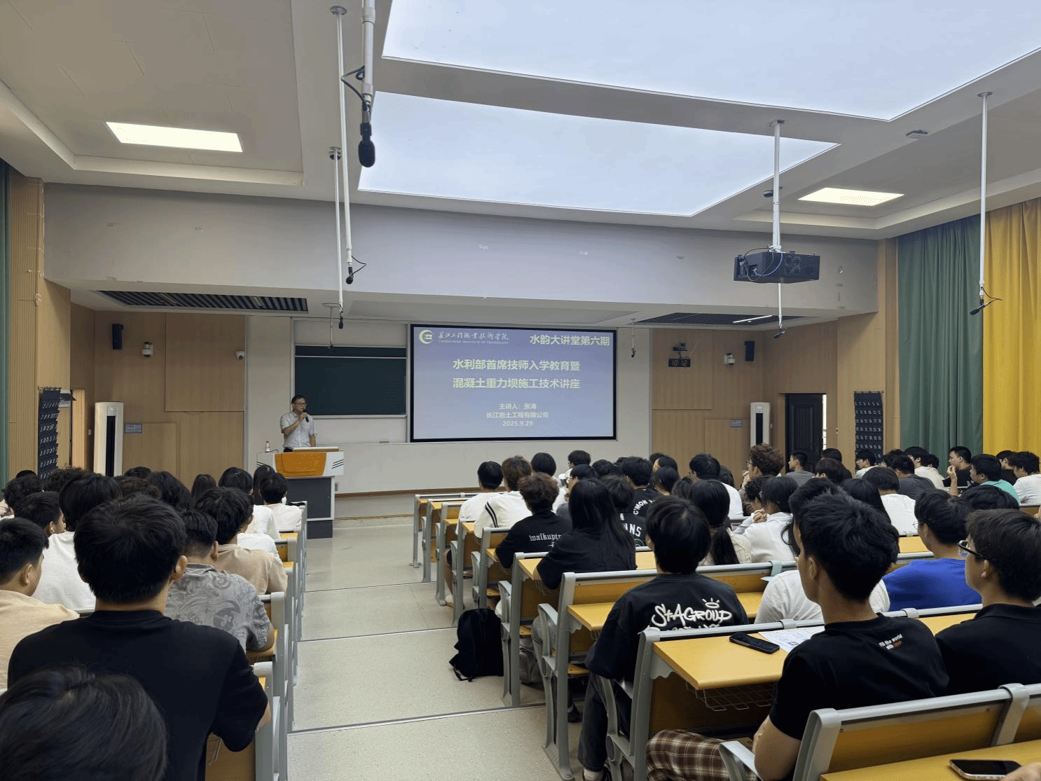 95E626A77BF840915AF6FEE6EEC_A5246BD8_9206C