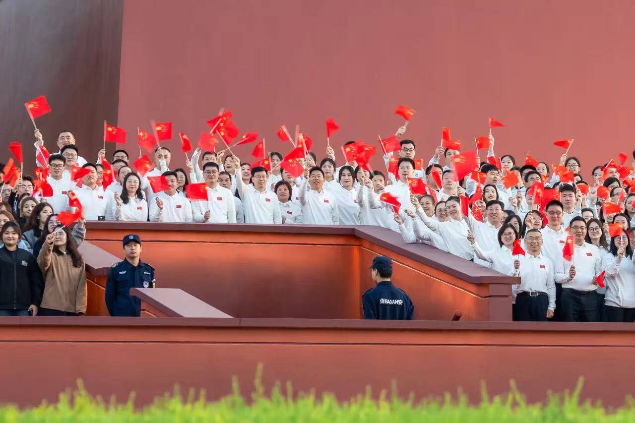 微信图片_20251009182731_4_8 微信图片_20251009182731_4_8