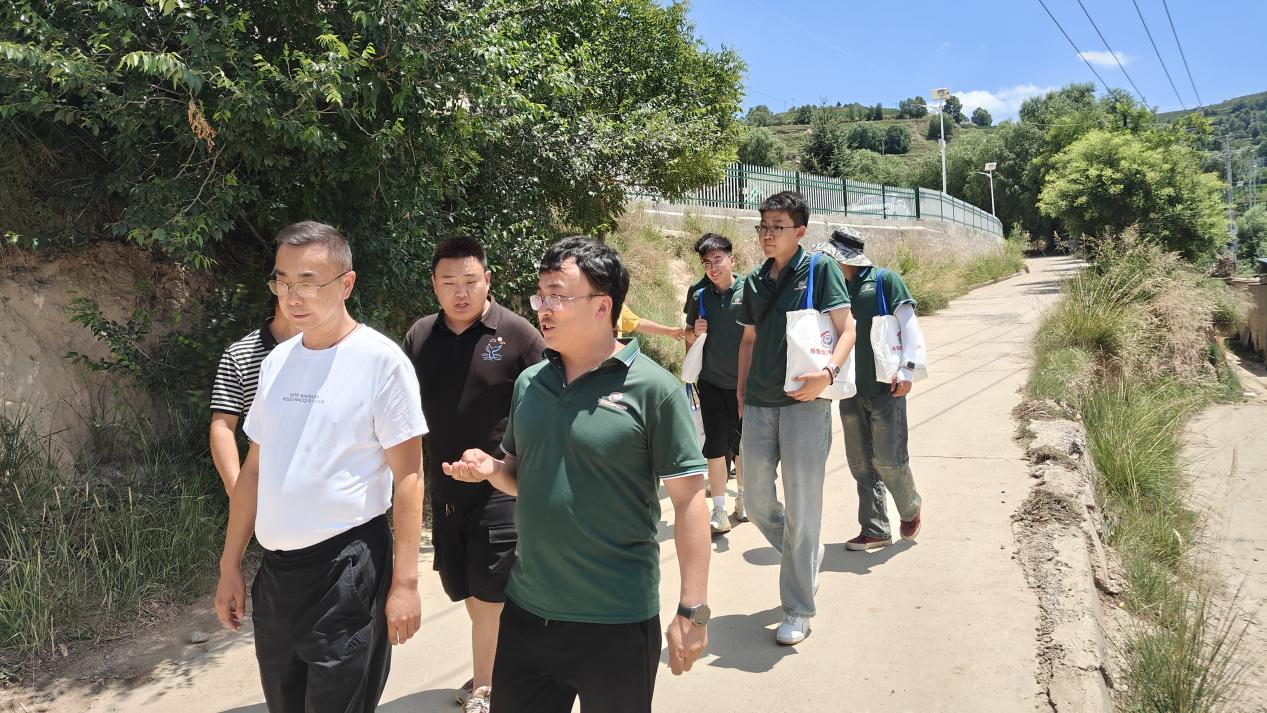 4实践团调研乡镇积石山地震灾后搬迁问题与地质灾害分布情况 4实践团调研乡镇积石山地震灾后搬迁问题与地质灾害分布情况