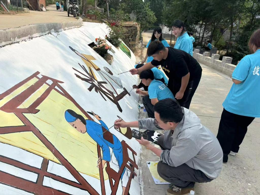 绘制文化墙 绘制文化墙