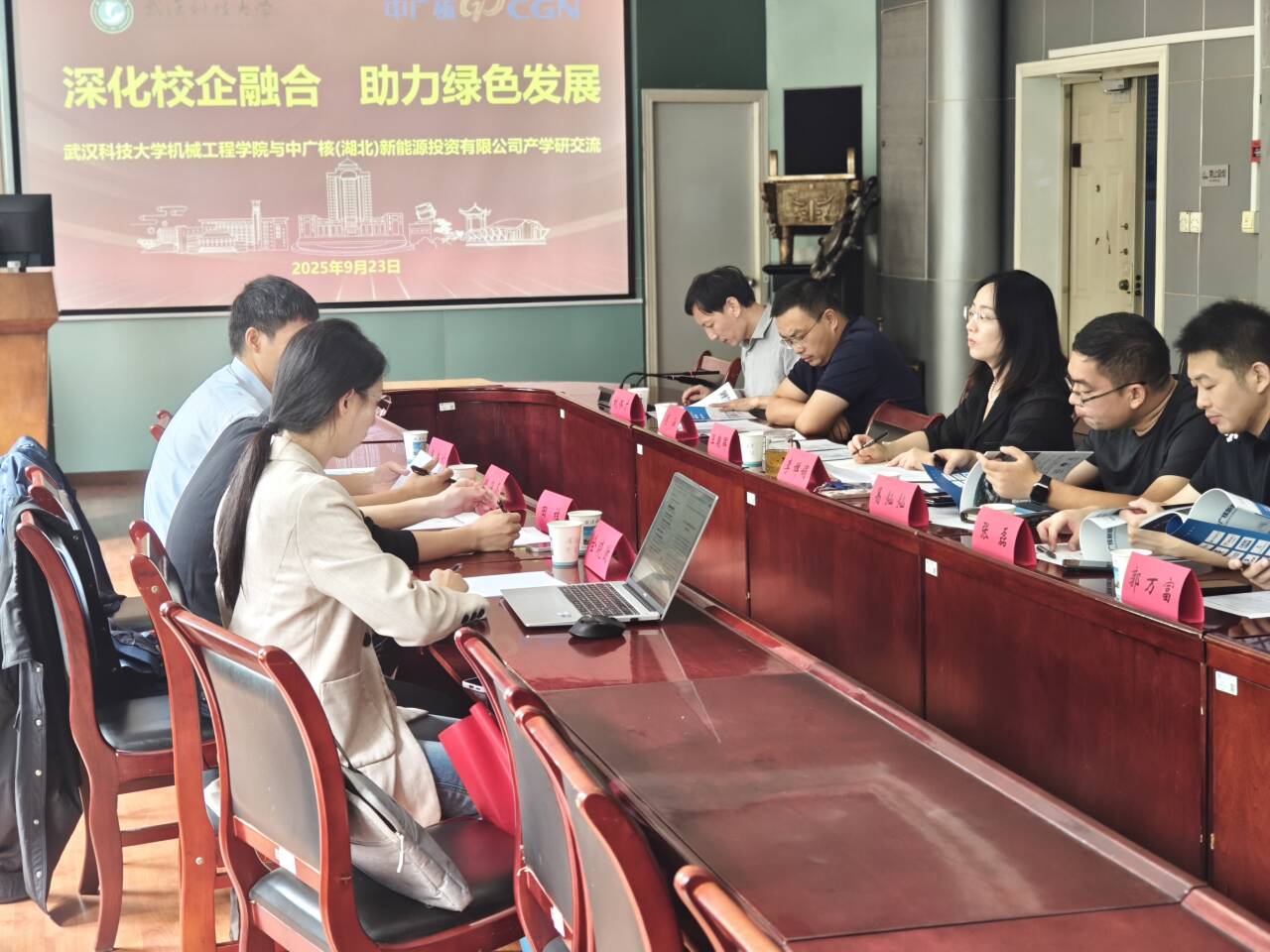 Cache_133e4e6831a3dad5 Cache_133e4e6831a3dad5