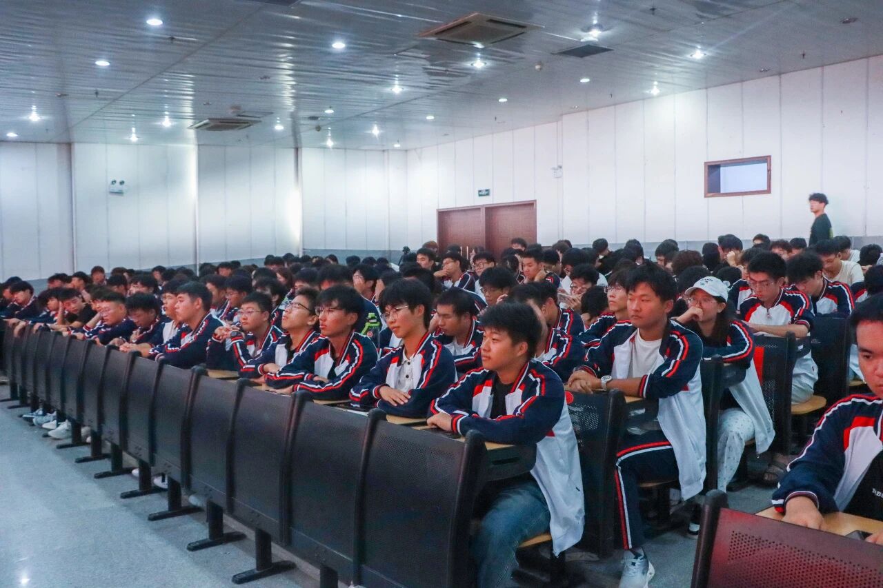 微信图片_2025-10-12_220343_378