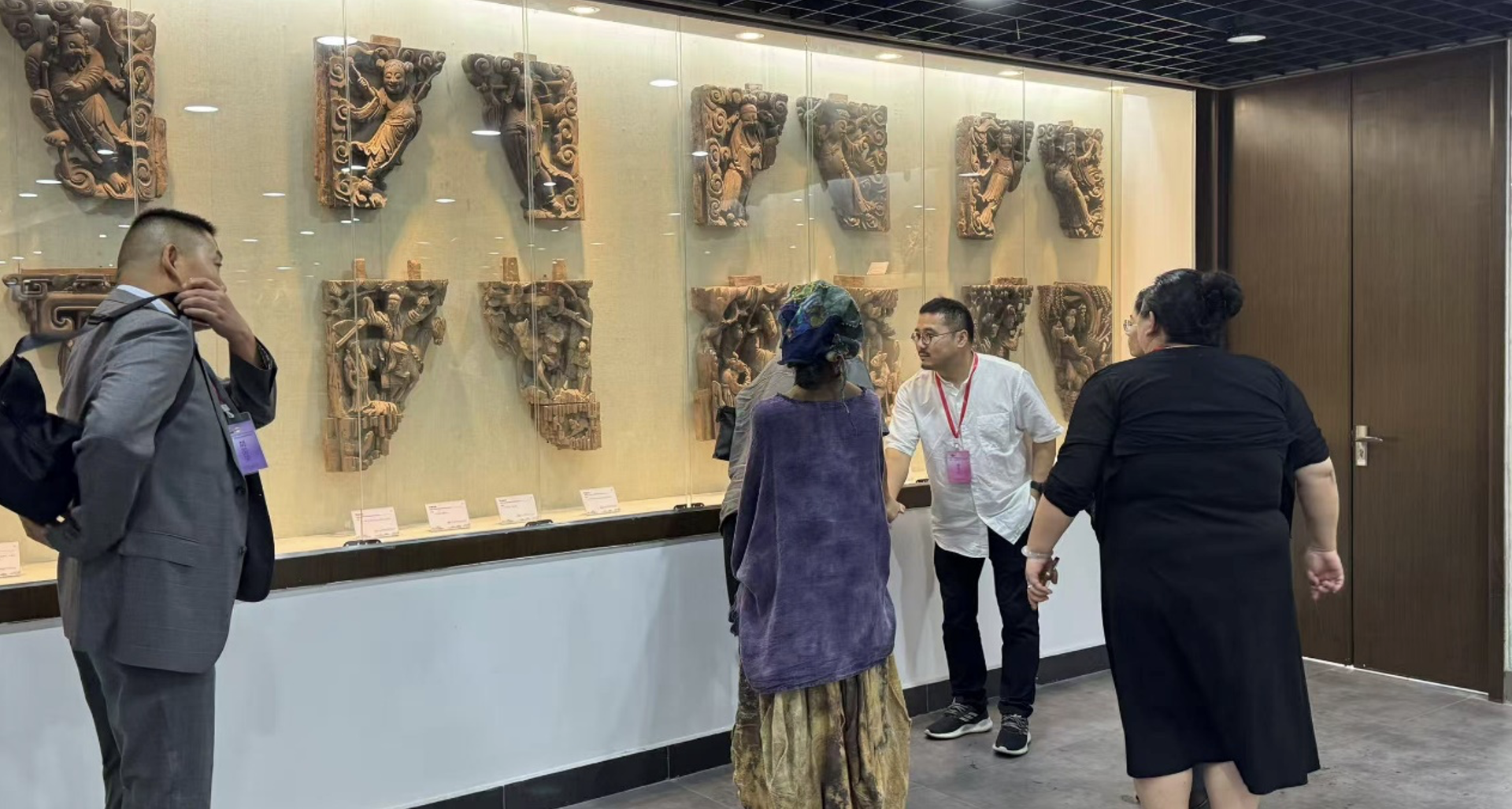 截屏2025-10-13 21.09.41