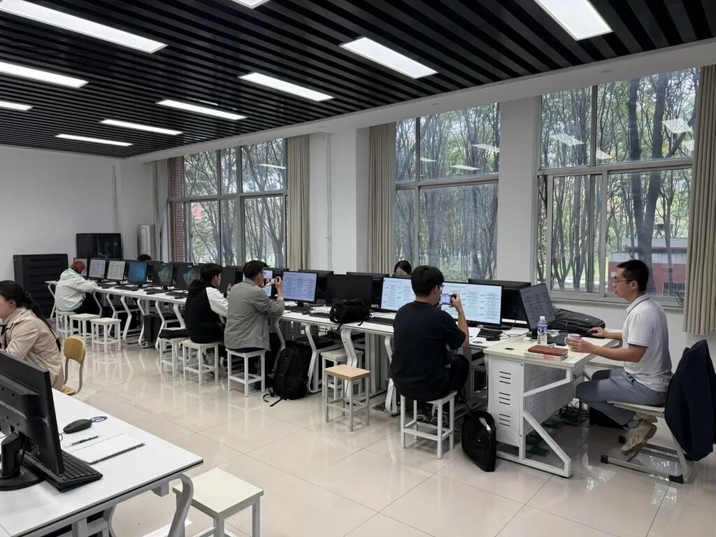 碳排放管理员专家授课现场