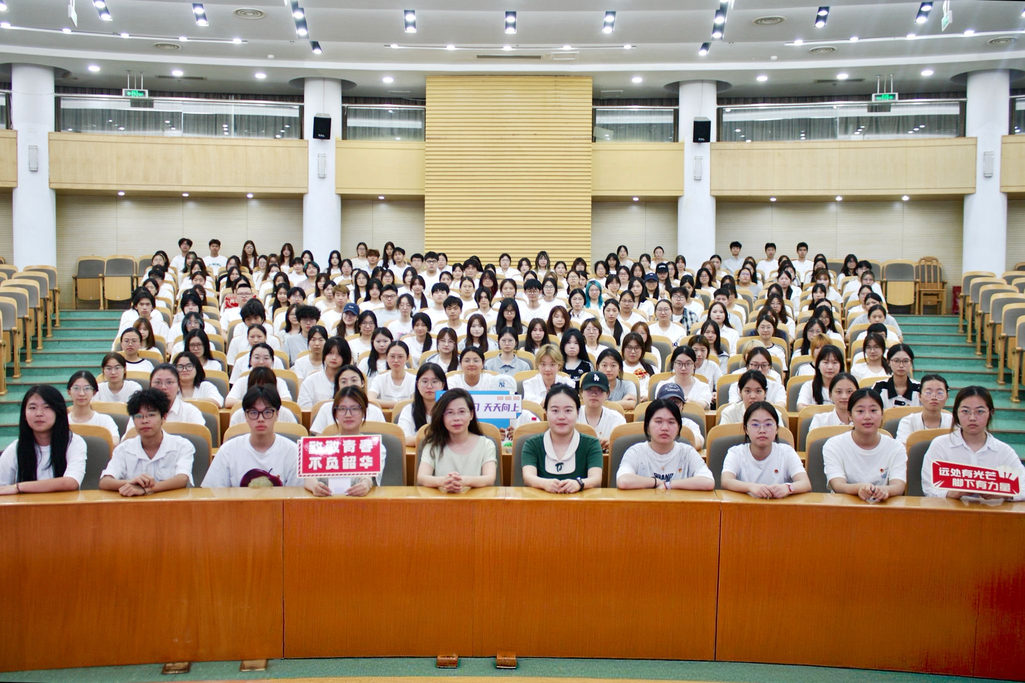 AA89A0BC09254E6186ECCF87EF0_146509B5_68E27 AA89A0BC09254E6186ECCF87EF0_146509B5_68E27