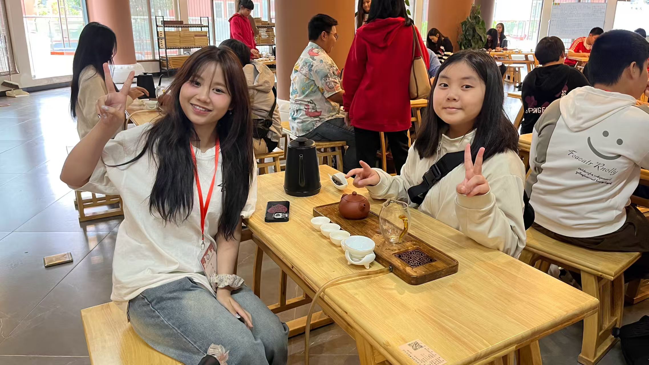 当泰式幽默遇上云南方言
让曼谷与春城在茶汤里相遇