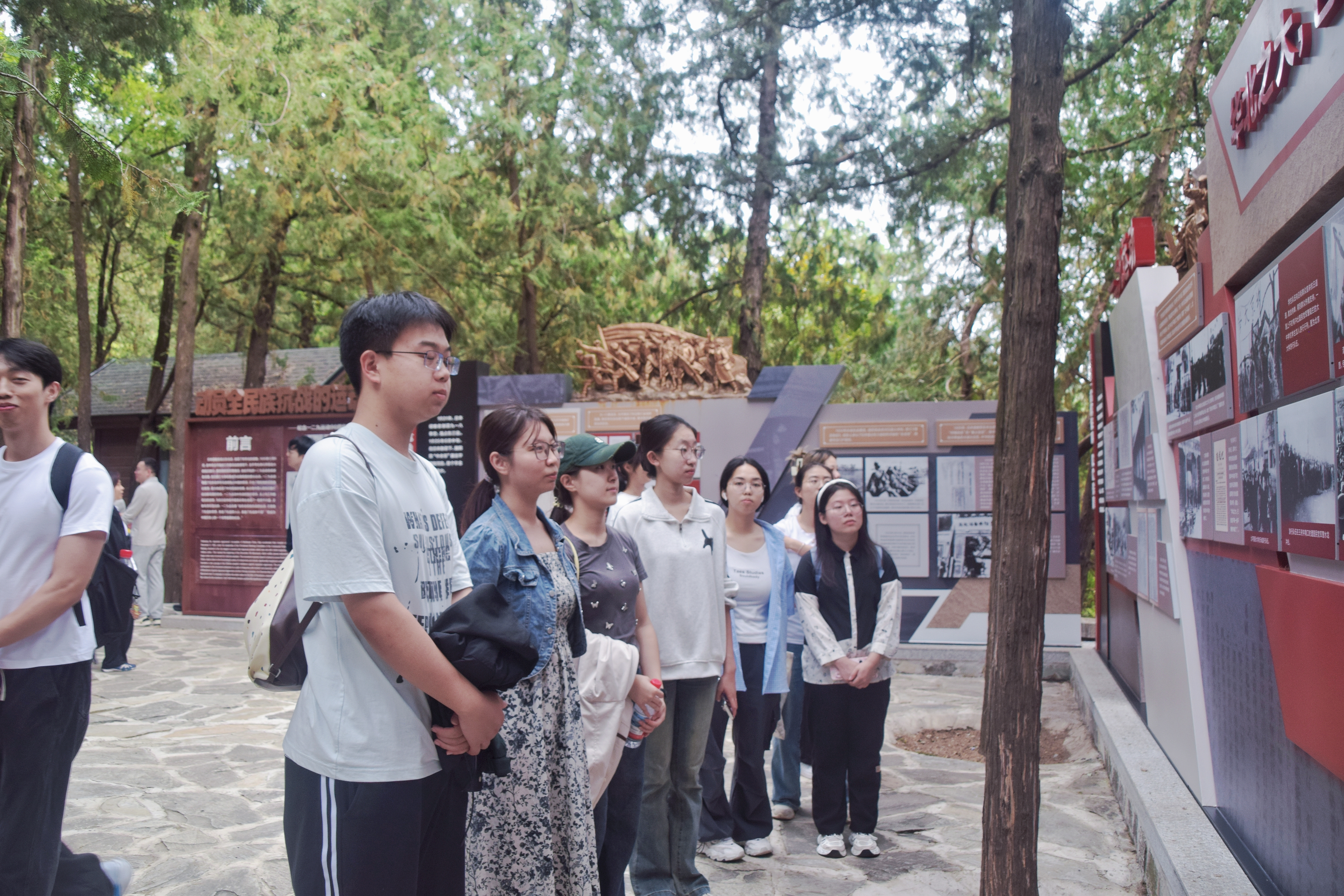 retouch_2025092711584572 retouch_2025092711584572