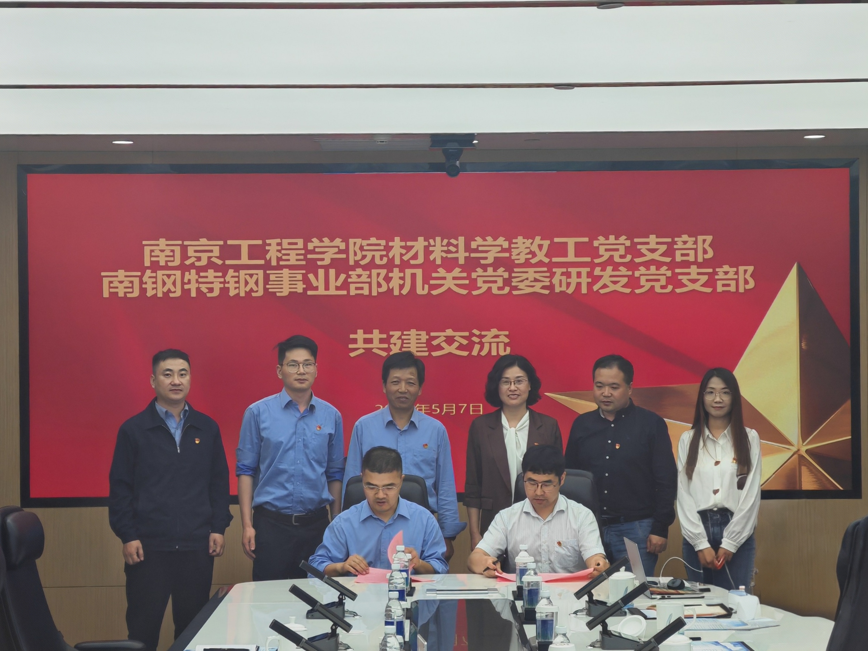 69710bcfe68429a29a9685ea03014c2 69710bcfe68429a29a9685ea03014c2