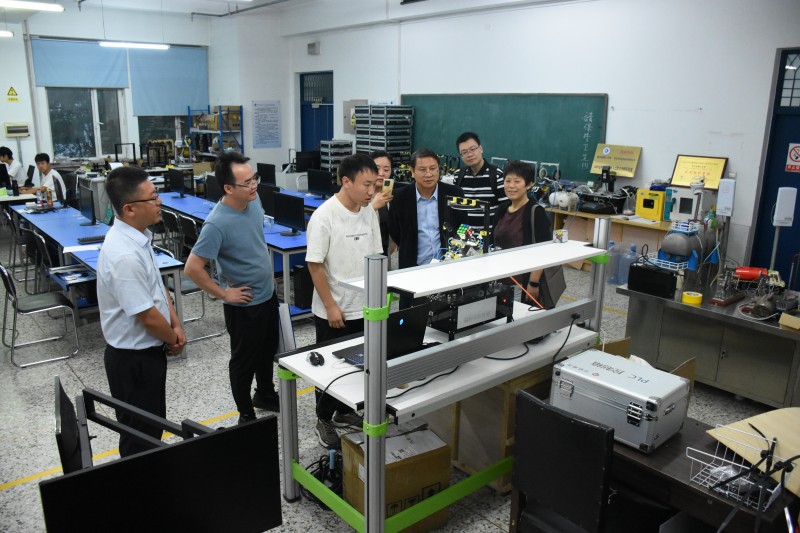 实验室参观考察 实验室参观考察