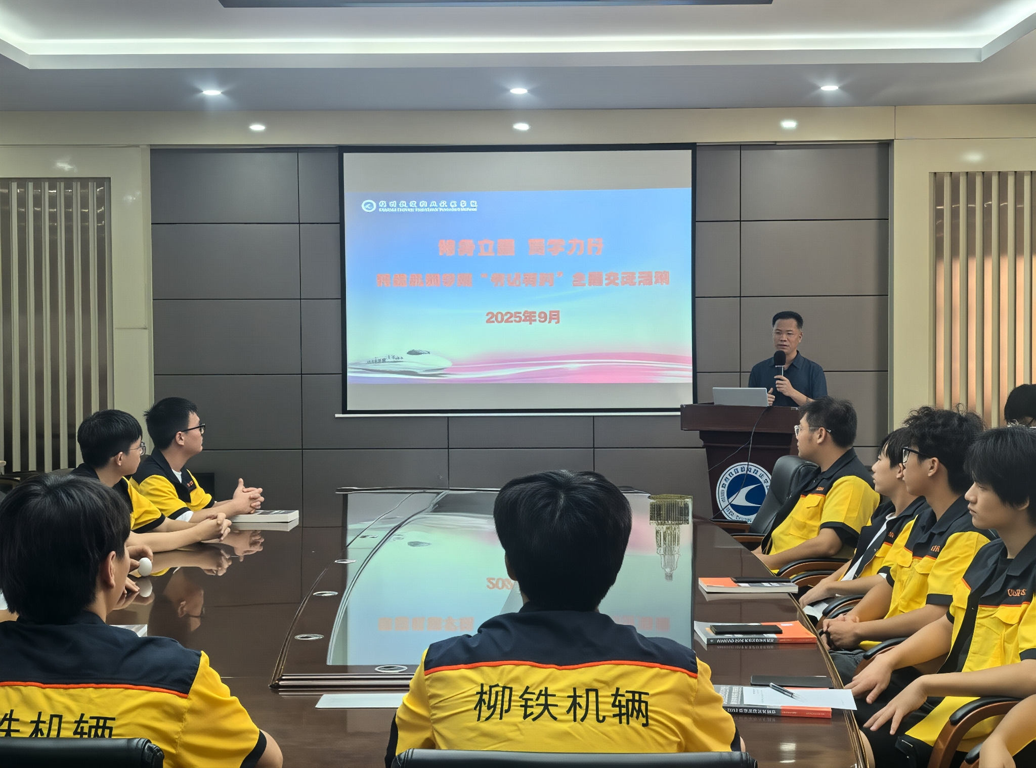 72840fa4df6820fb033fb6542e8b5a20