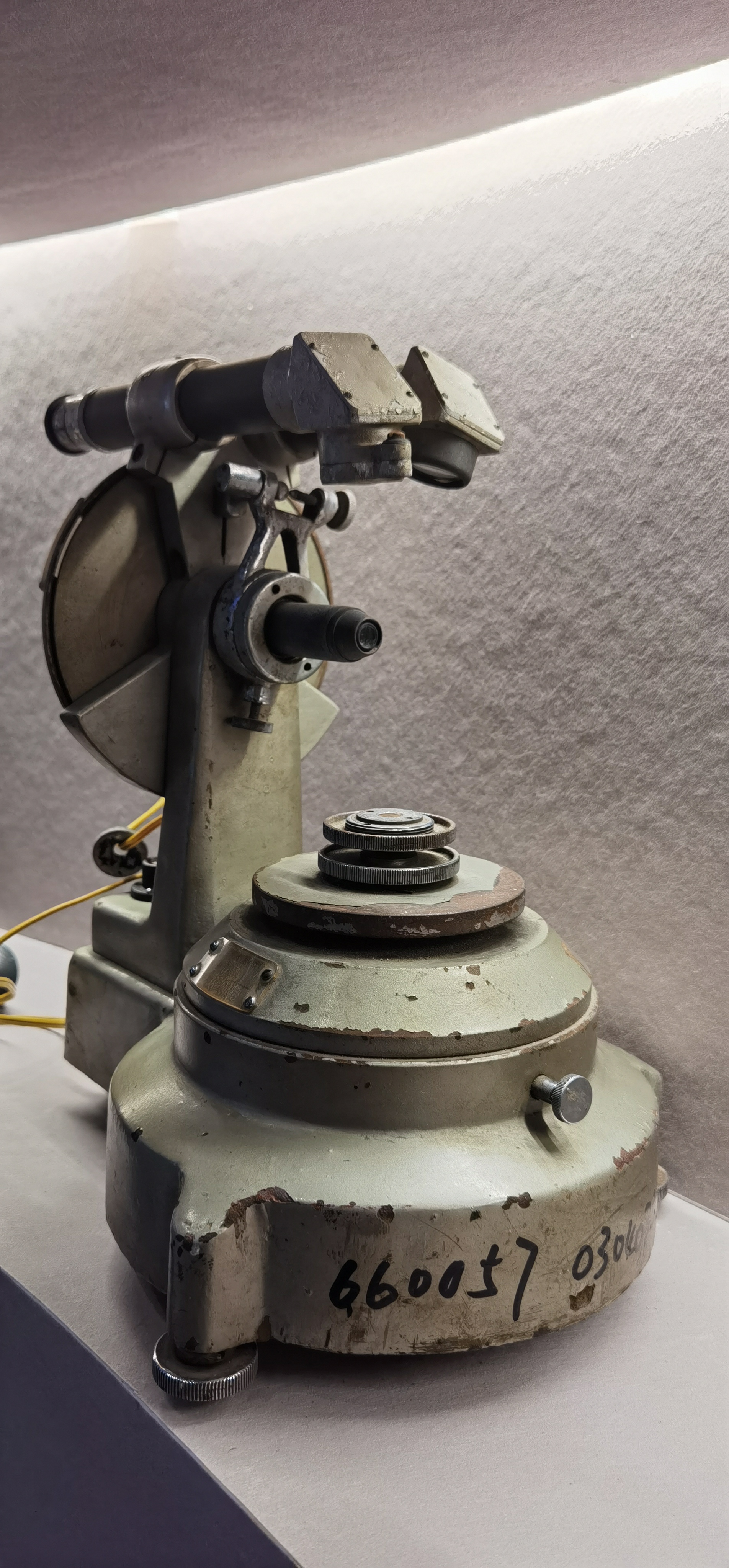 ͼƬ25��ѧ������¬����������Ƶ�˫Ȧ������