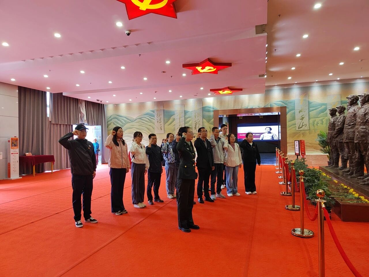 微信图片_2025-10-23_230600_149 微信图片_2025-10-23_230600_149