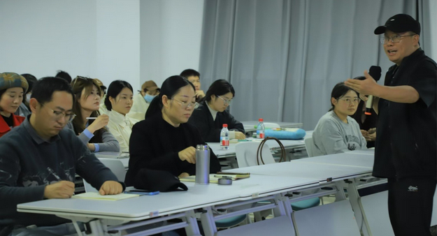 微信图片_20251023121550_632_183 微信图片_20251023121550_632_183