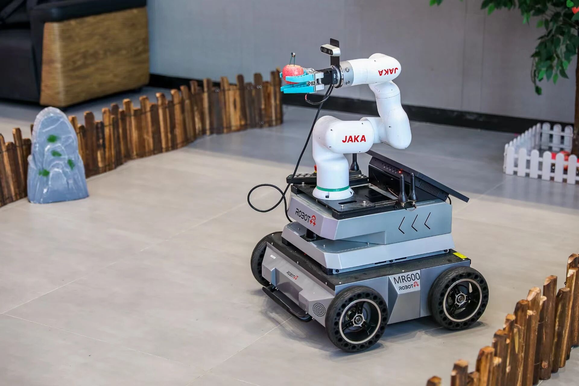 史河果实采摘机器人