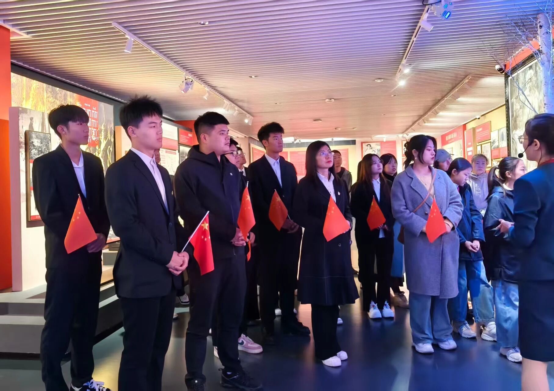 微信图片_2025-10-28_204639_056 微信图片_2025-10-28_204639_056