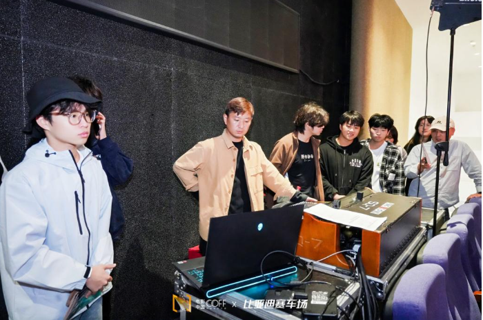 QQ_1761810462541 QQ_1761810462541