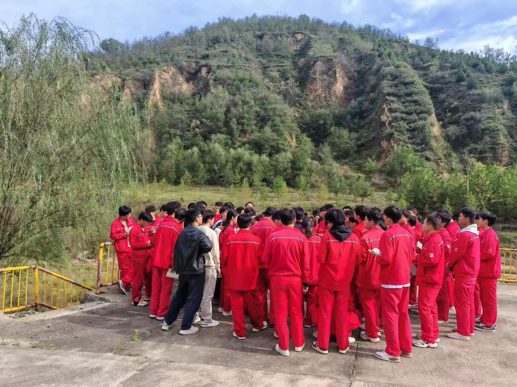 微信图片_2025-10-31_204943_471