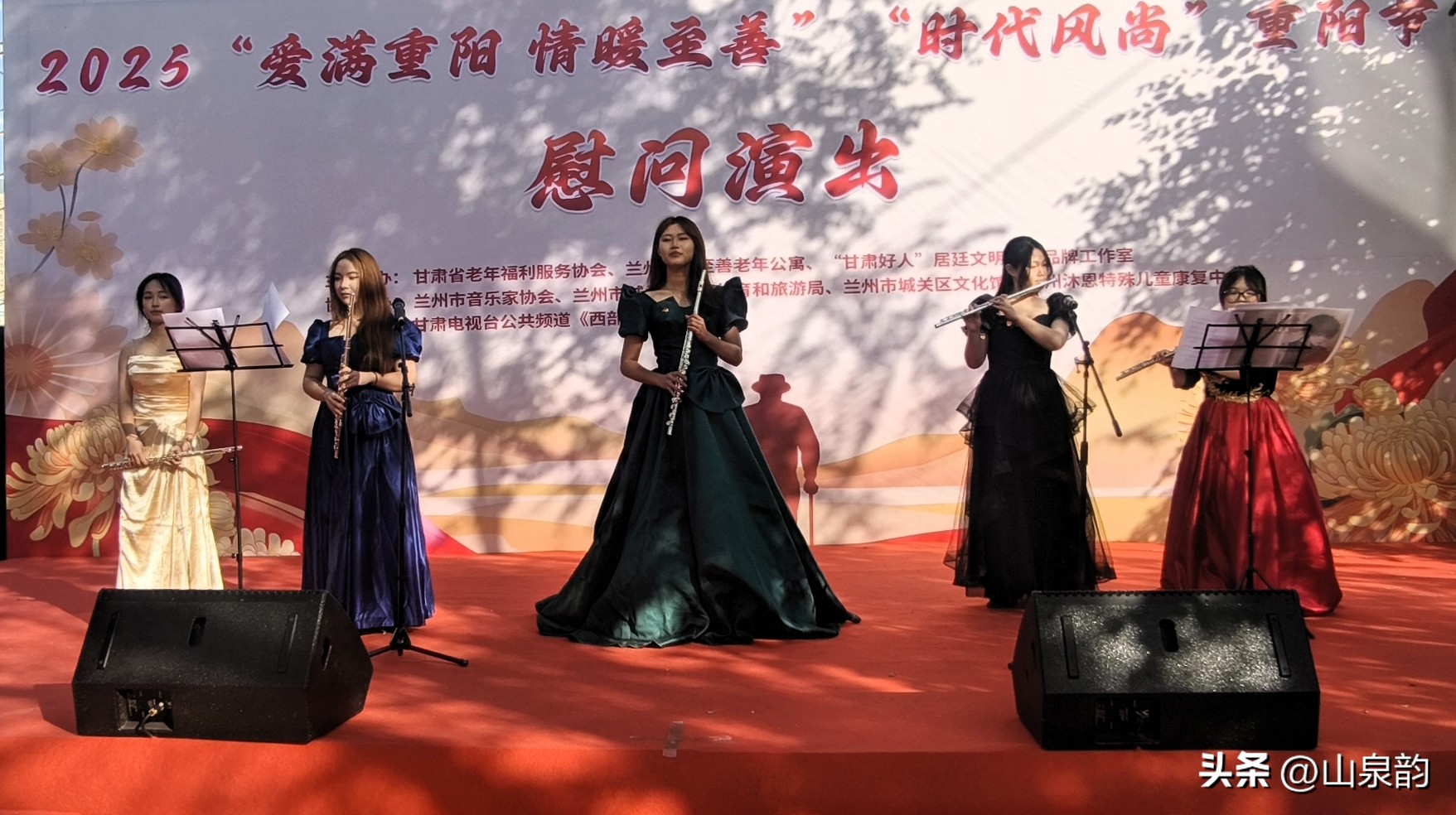 fb44baad20824b45a511d48f36bcba93_tplv-tt-origin-web_gif