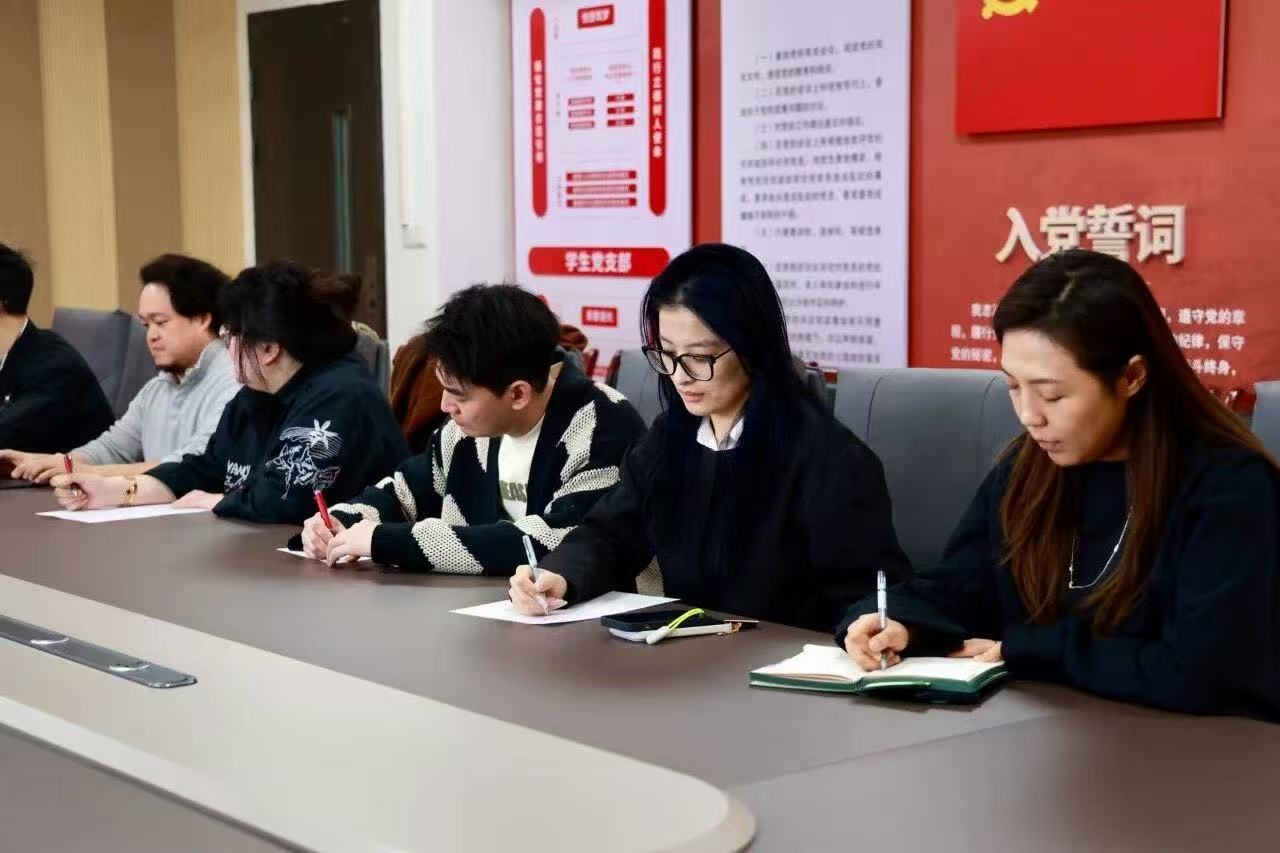 b14ed305537a7b3aa92f6f65a7c23690