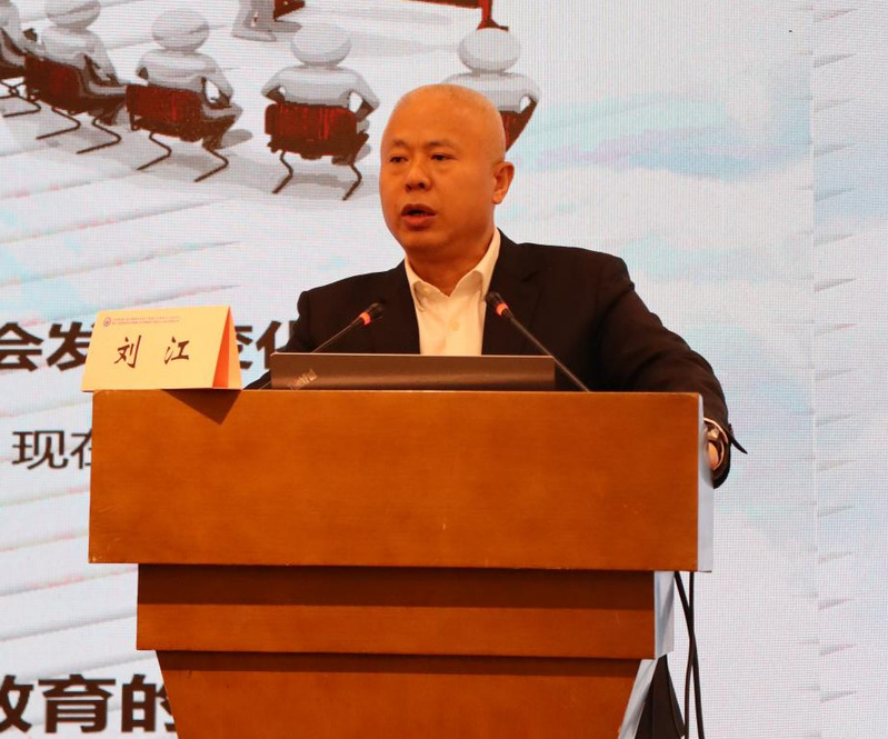 b6bc1561-28de-4ecf-ac73-3ebc77e05bf2