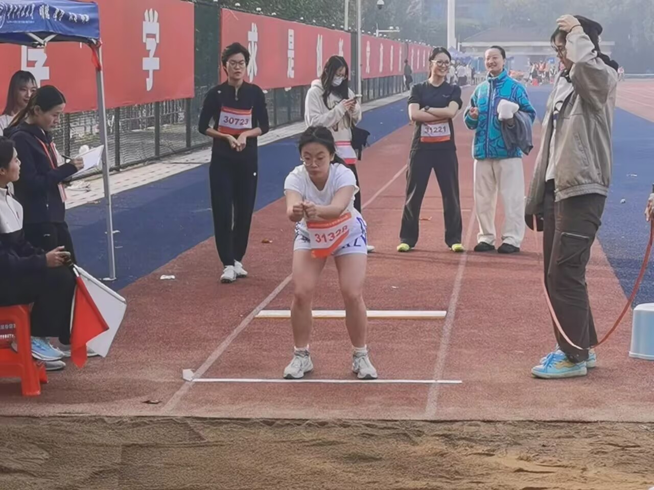 3960189FFB2A60077B17DA45DA70B624