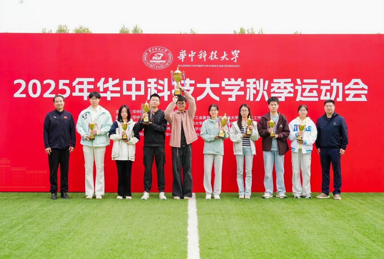 EB482E2086660A216BFC3FE8ADFD44D4