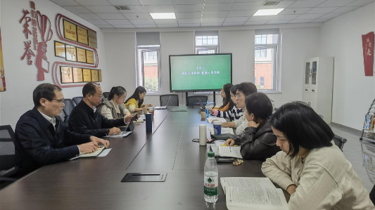 马克思主义学院探索“党建+业务”深度融合新路径 以集体备课锤炼思政“金课”