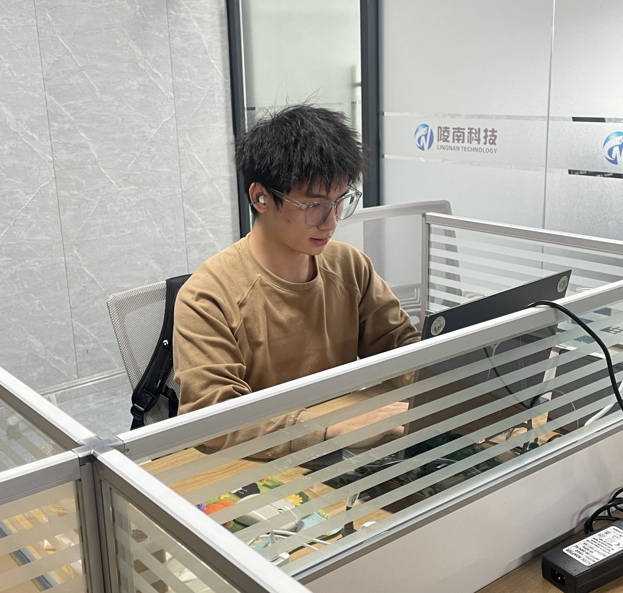 微信图片_2025-11-10_214136_775