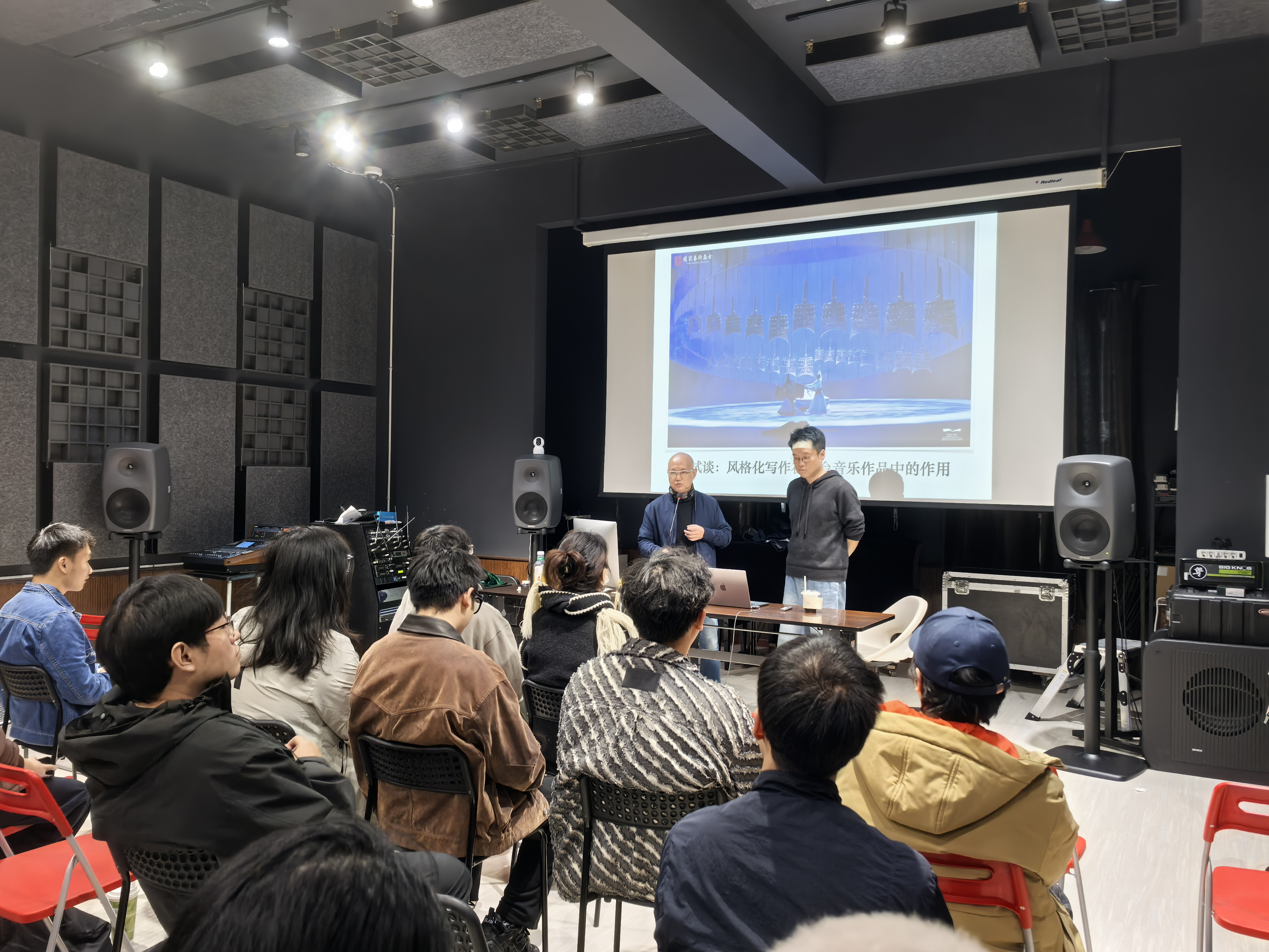 微信图片_20251107161942_107_81 微信图片_20251107161942_107_81