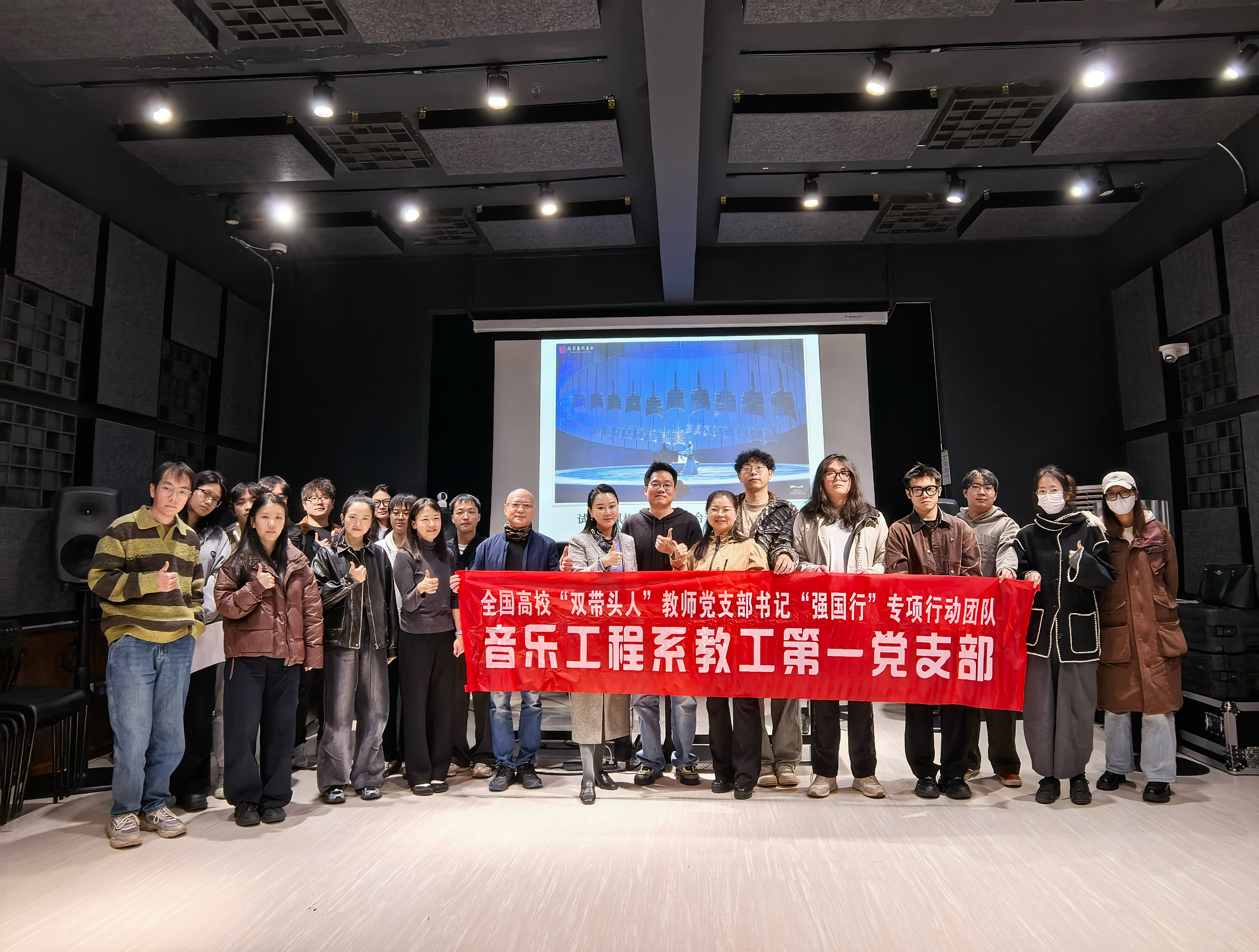 微信图片_20251104164123_152_125 微信图片_20251104164123_152_125