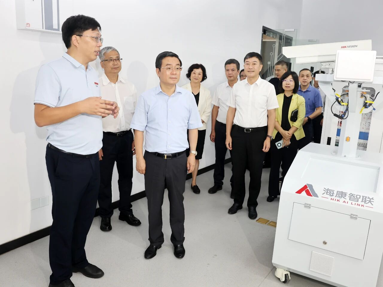 微信图片_2025-11-10_220037_382