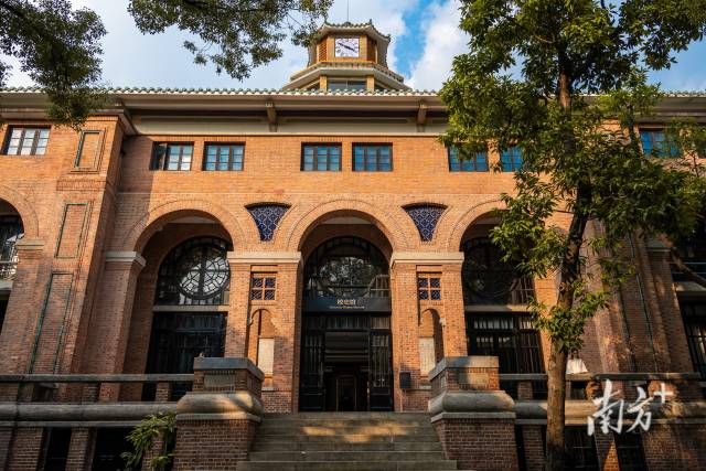 2D978C0623ACB32BB4A0DA5A4E8_D1B4F872_132F0 2D978C0623ACB32BB4A0DA5A4E8_D1B4F872_132F0