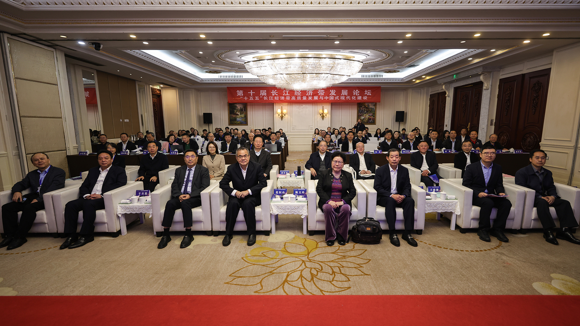 6c5a02a3-542b-4bc7-a723-09874bc4c701