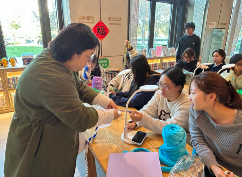 B89F39A0-E031-4295-8F8C-9BA226EB7D2A