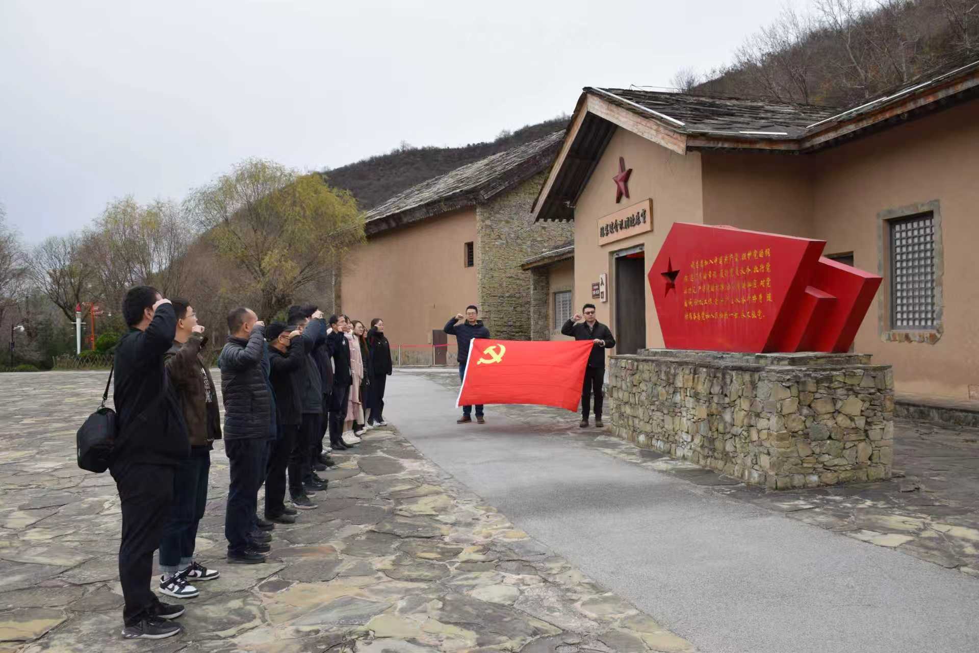 微信图片_20251117105657_43_1809 微信图片_20251117105657_43_1809