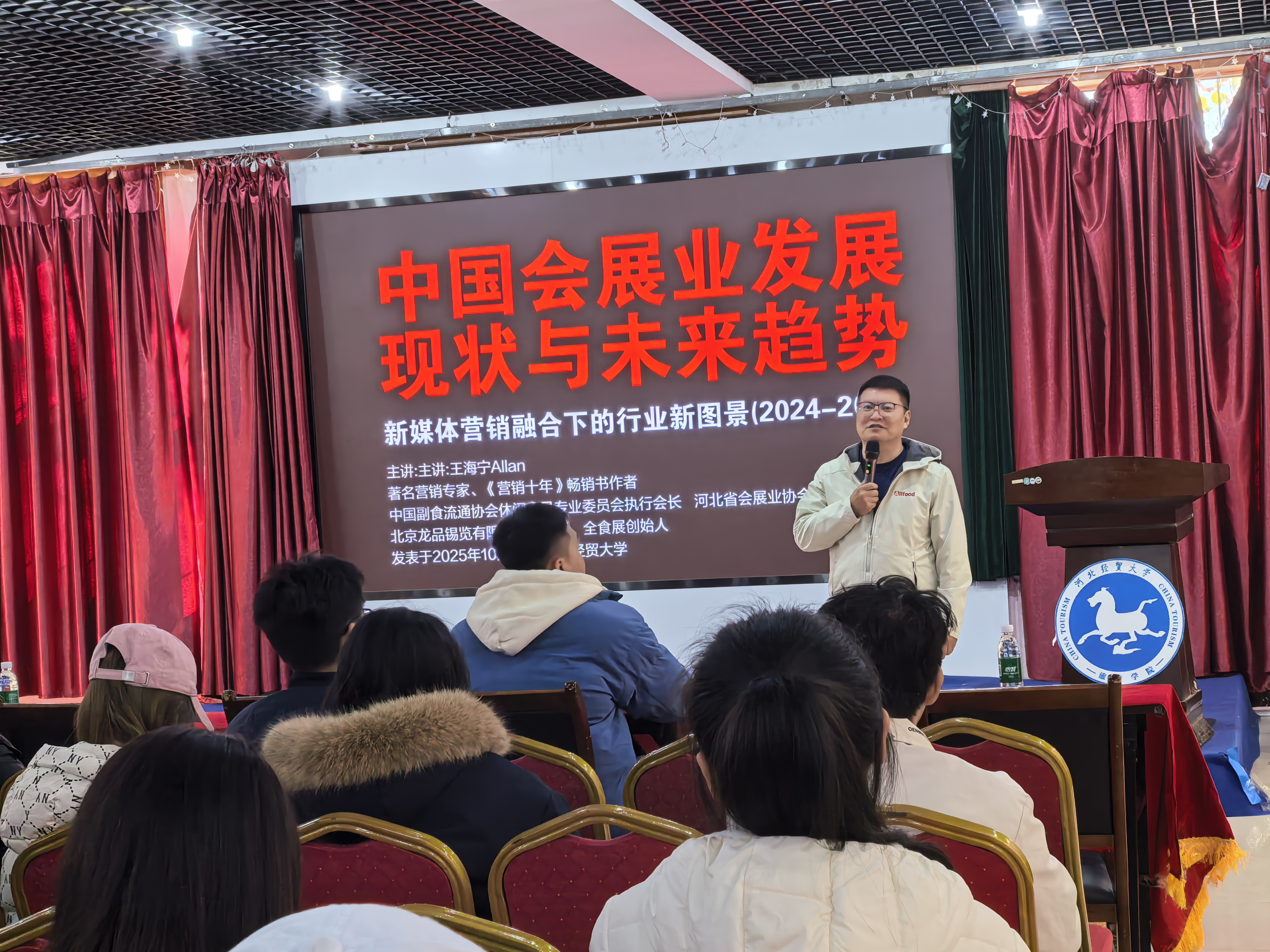 ea0bb2b7b4adf8a73d64d93c76f31b59