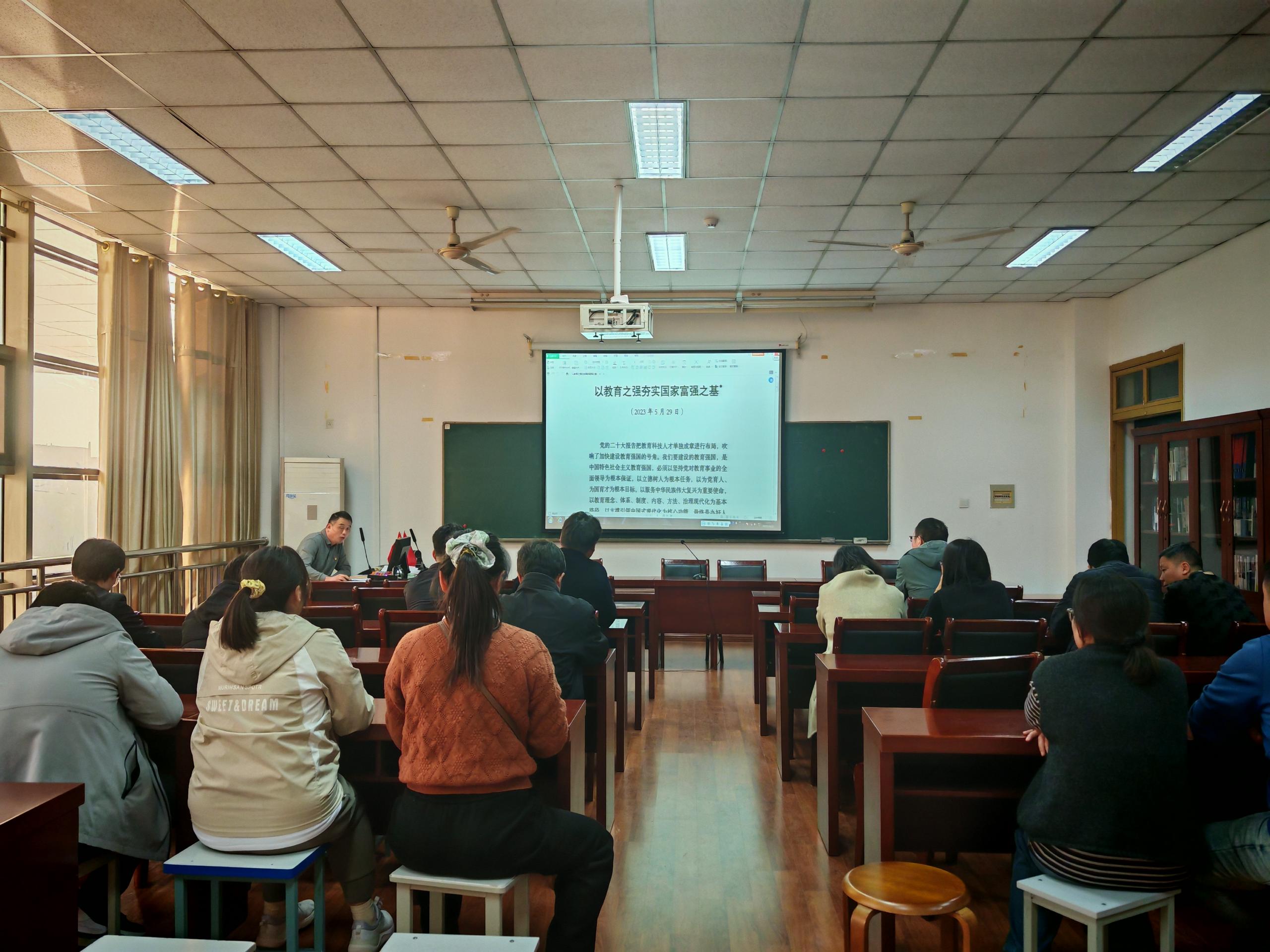 a8351b3bb765a184e2f248da5ec9b5d7_compress