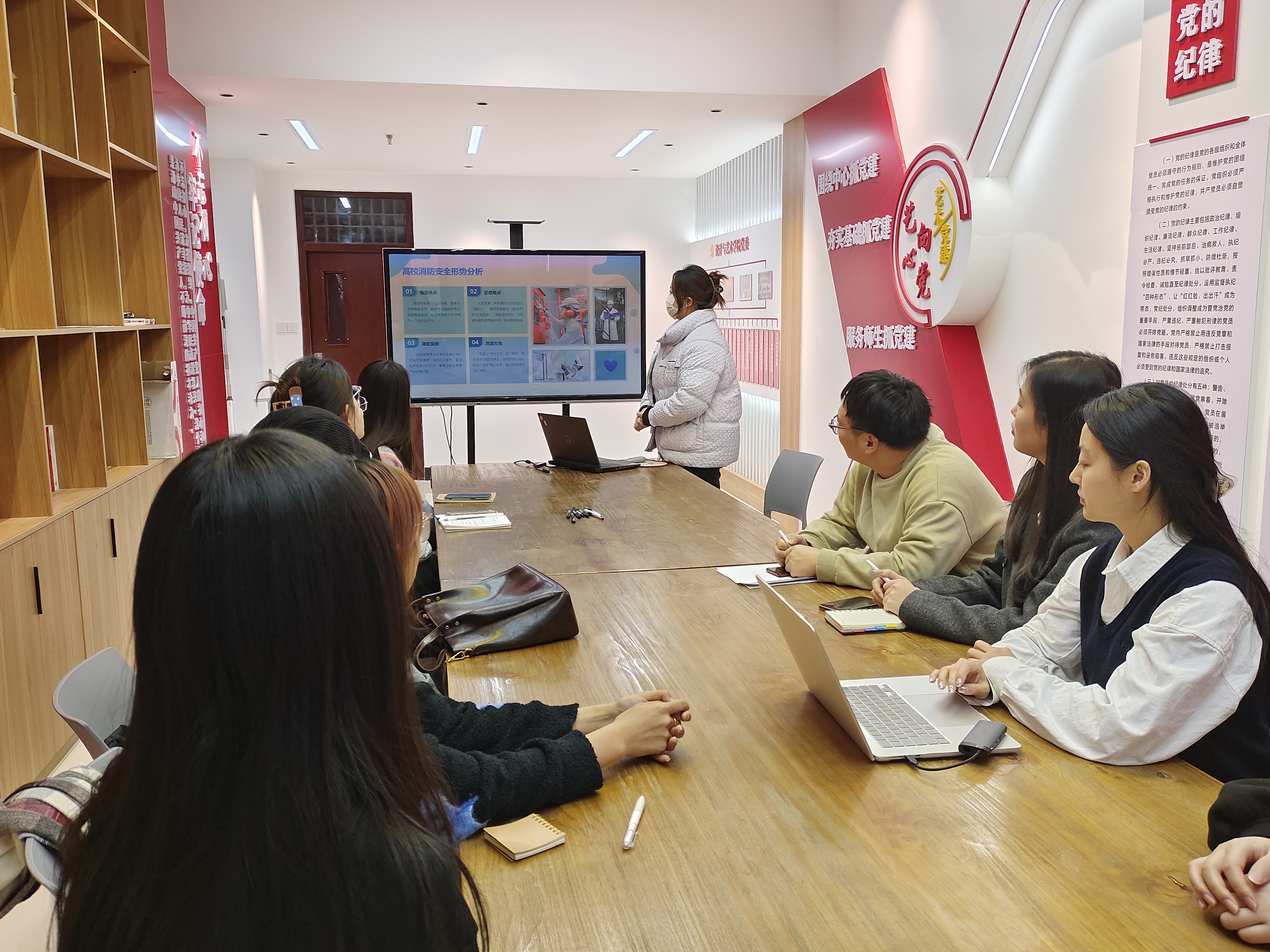 2ac711c595fcf091c5764412da2f1f4