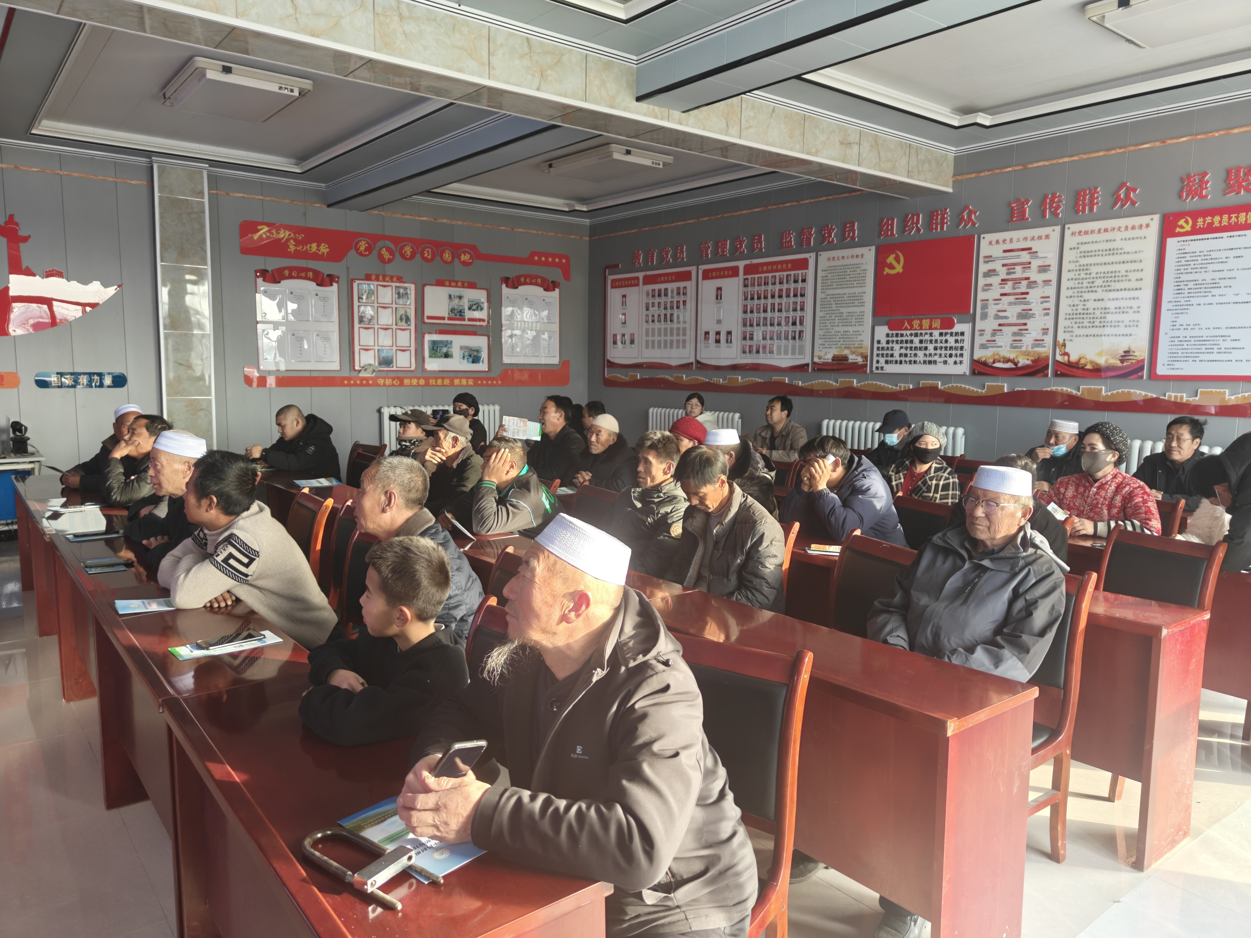 02_20251119170643_282_7 02_20251119170643_282_7