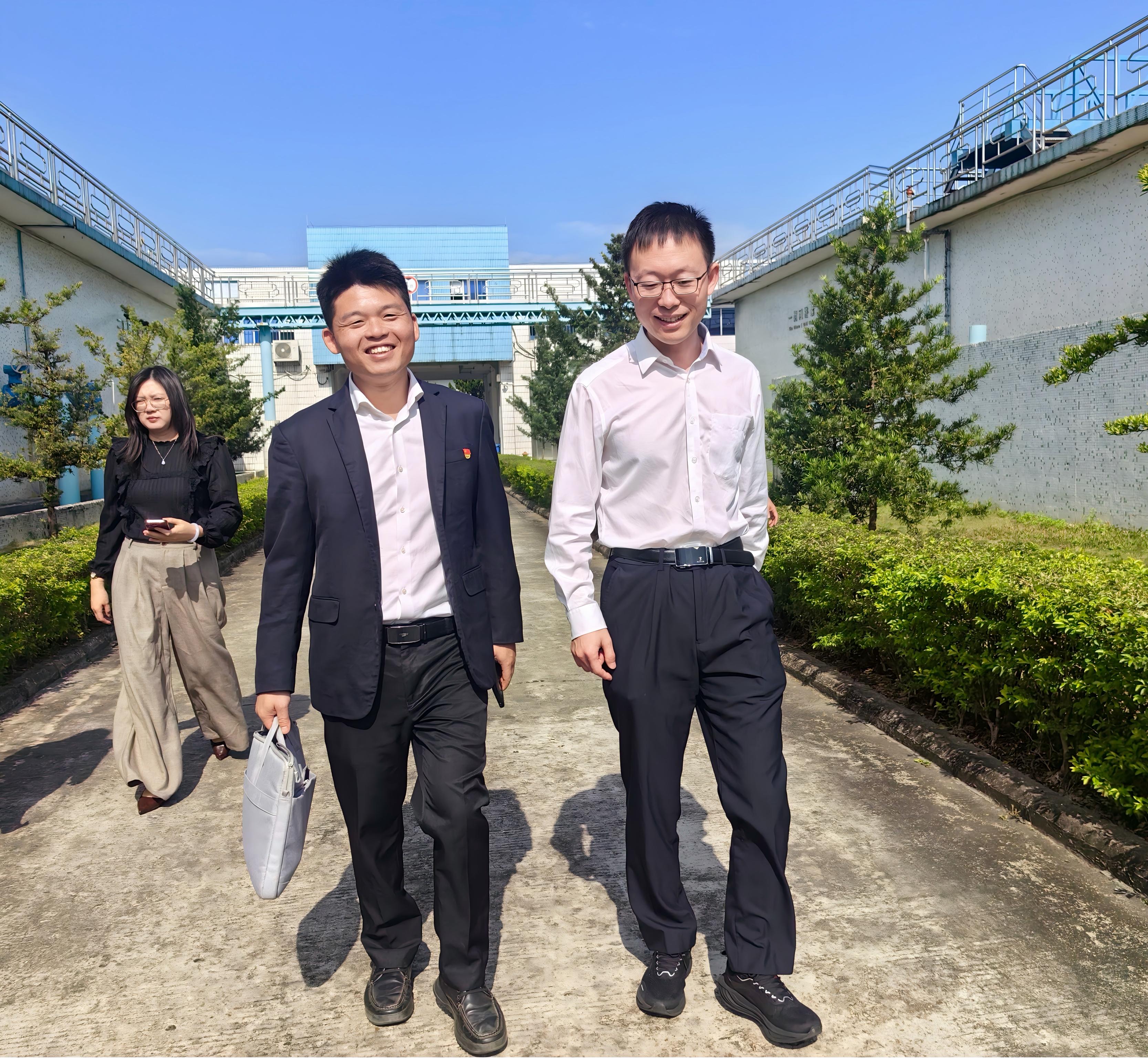 e18800842635015387907e8a8ed5ed1a_origin(1)(1) e18800842635015387907e8a8ed5ed1a_origin(1)(1)