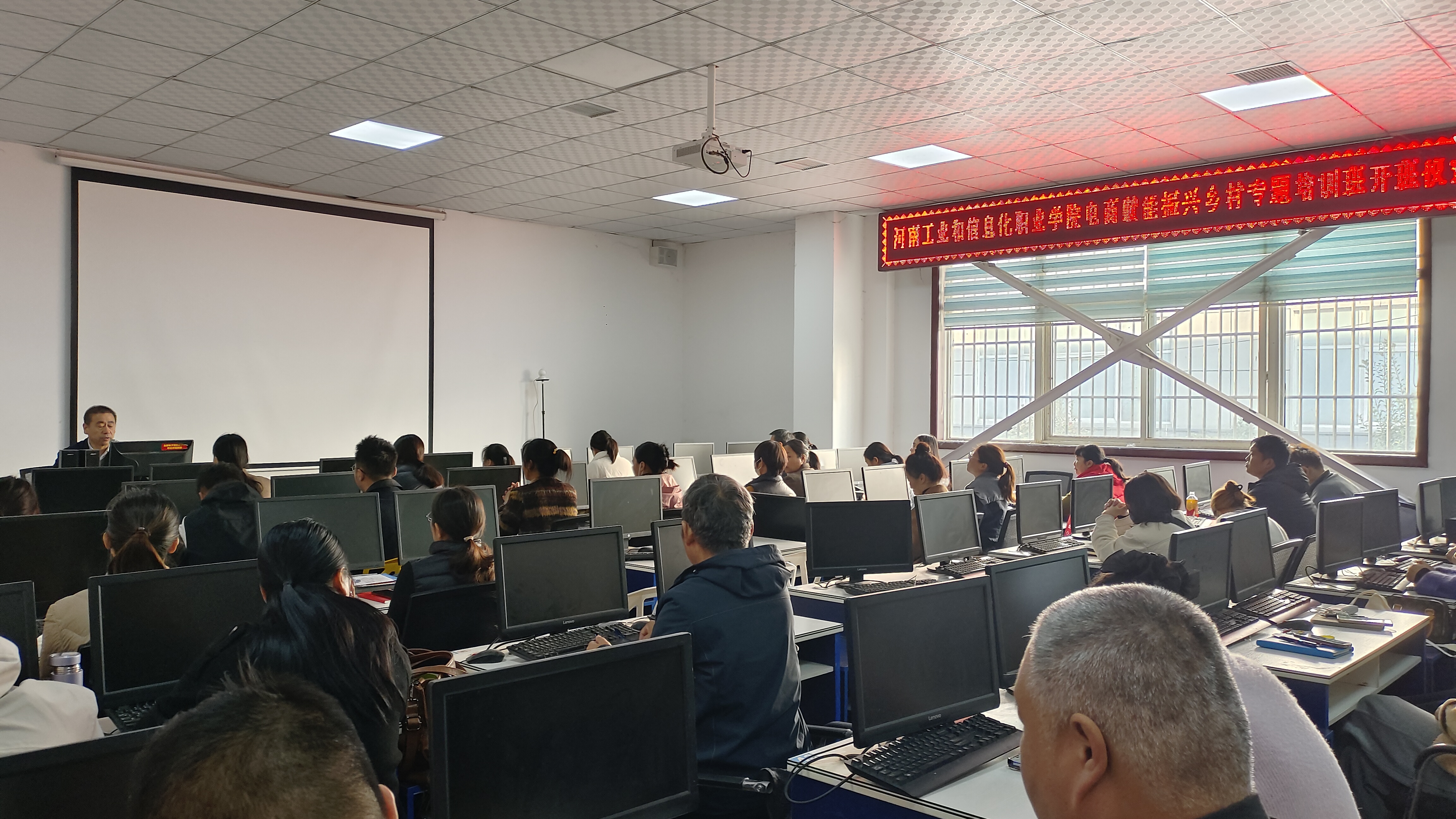 81cda3f90e77d24cebc07a4aced2782