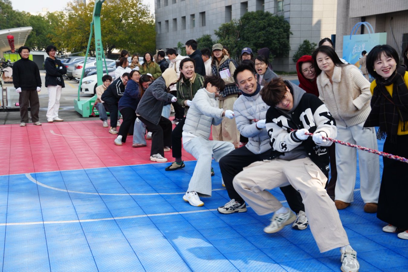 拔河比赛 拔河比赛